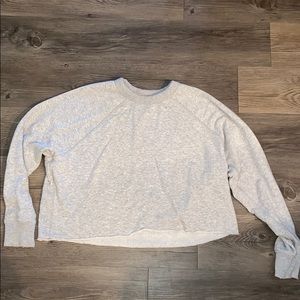 Size L cropped grey sweatshirt